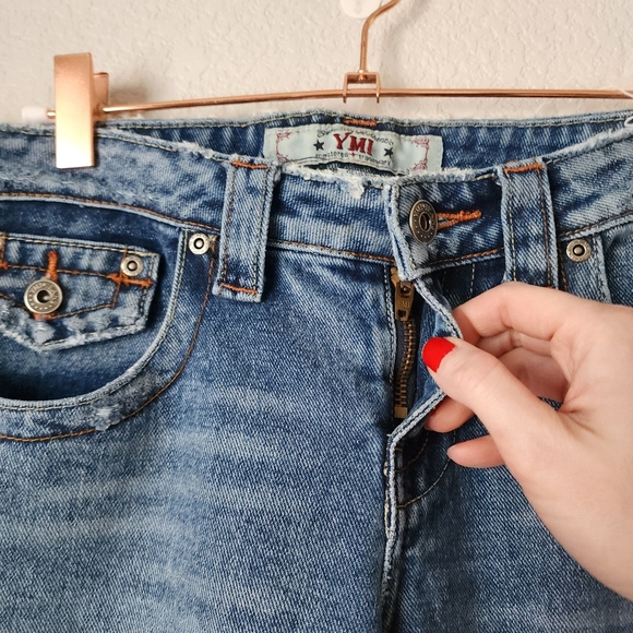 YMI x Y2K Baddie flare jeans distressed medium wash jeans size 9 - Picture 4 of 6